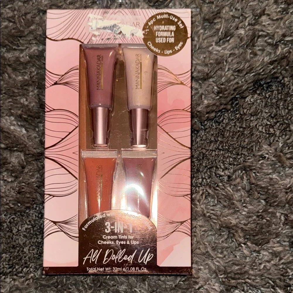 Manna Kadar Pink Gold Blush Set New In Box